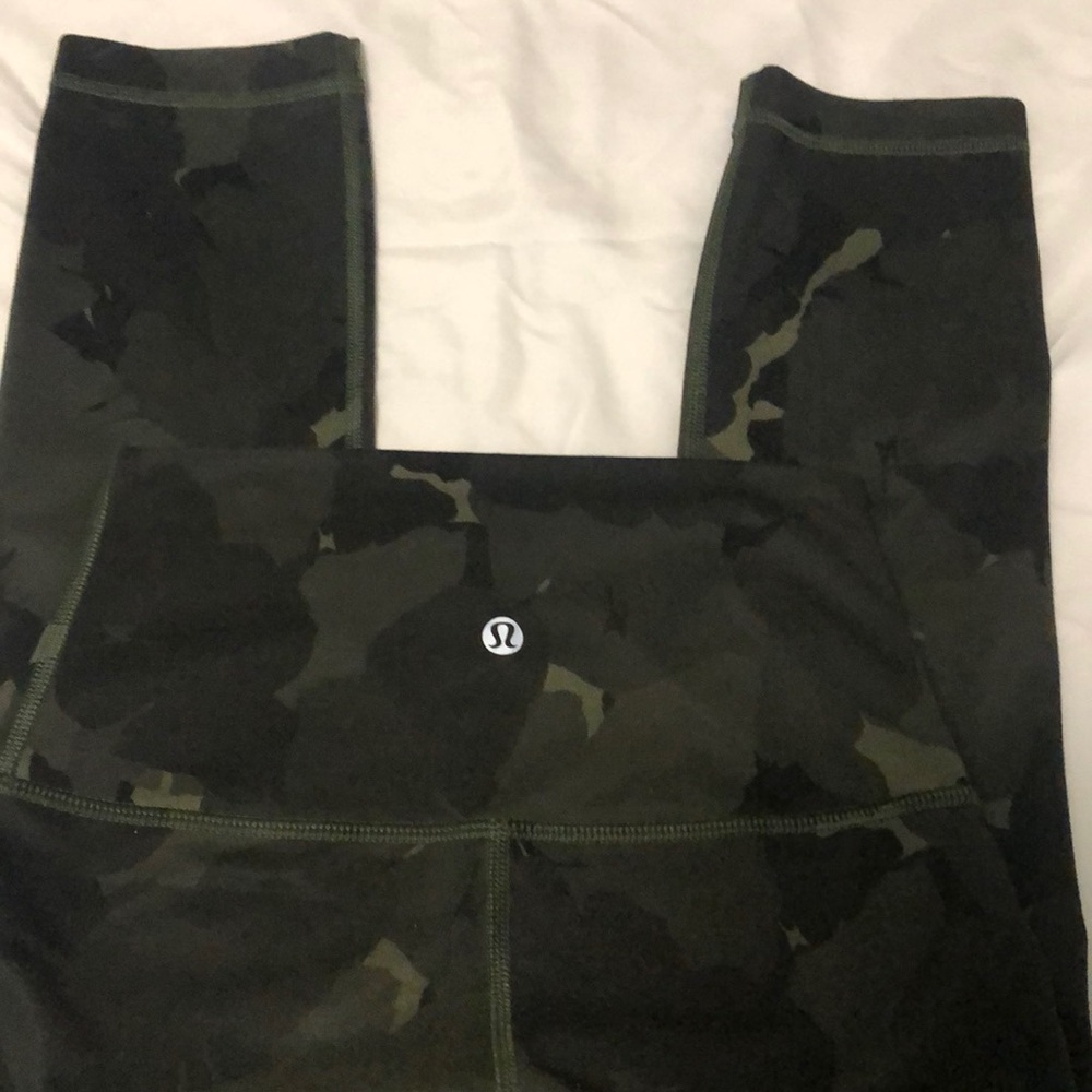 Lululemon leggings